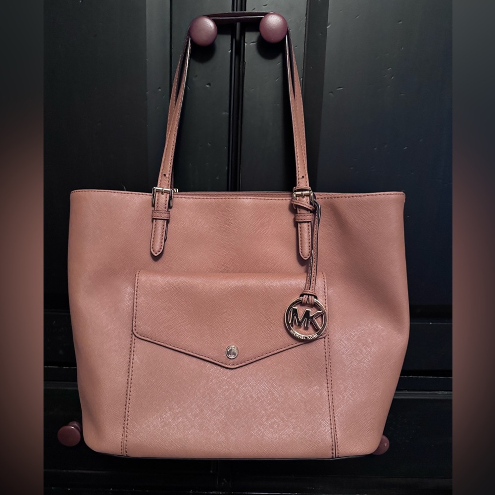 Michael Kors Jet Set Travel Large Saffiano Leather Pocket Tote Bag Blush Pink